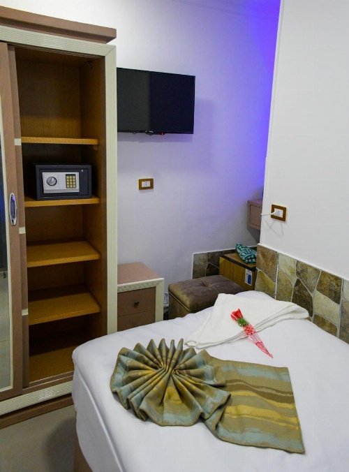 Grand Cairo Hotel image 31